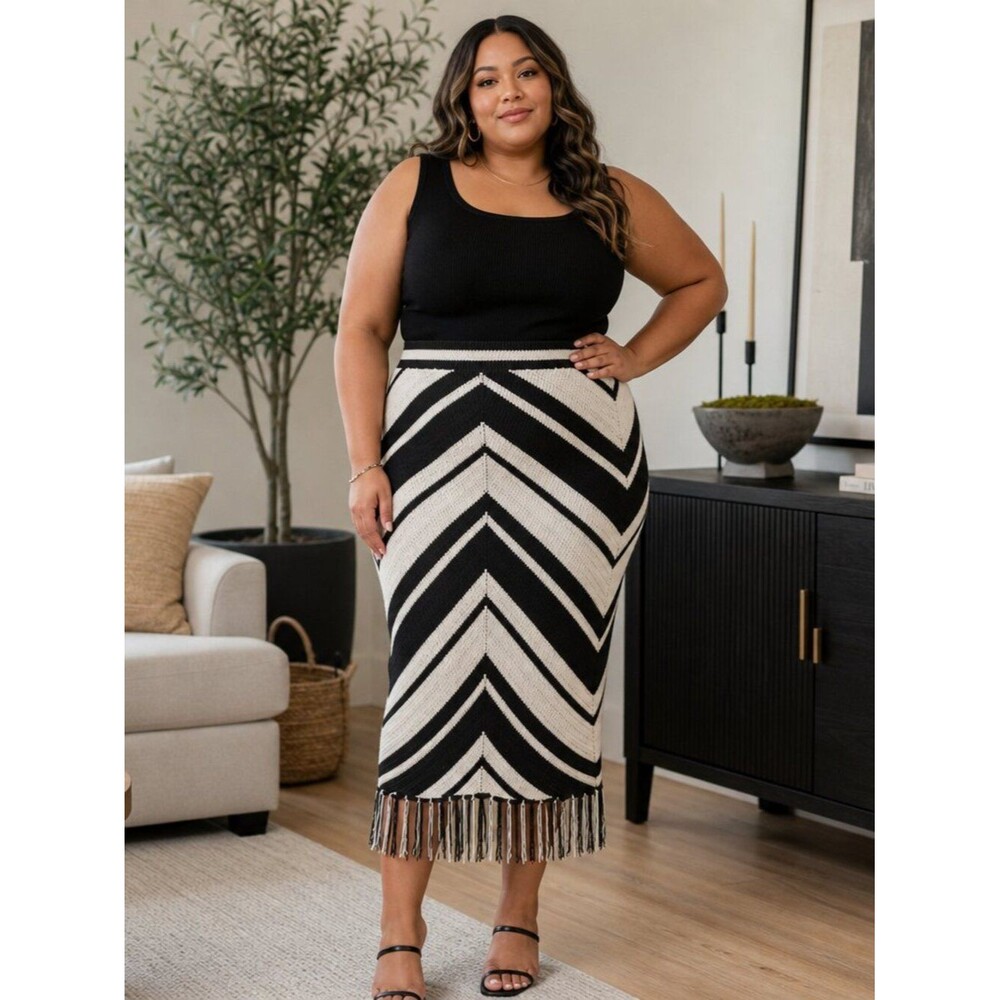 Nine West Chevron Fringe Knit Midi Skirt – Black & White – Size 2X